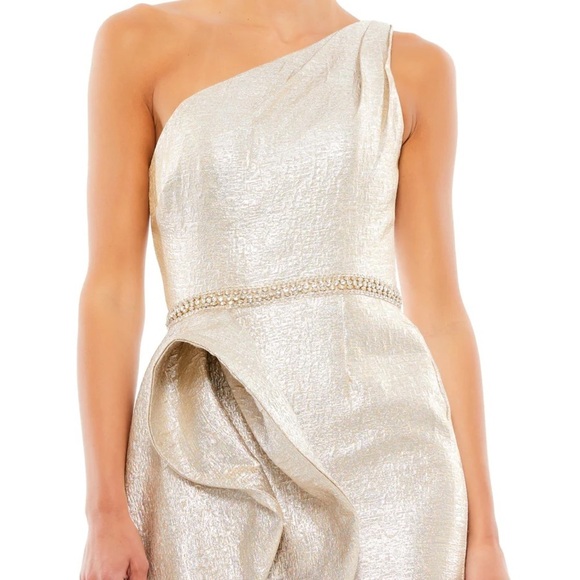 (14) ❤️ BNWT MAC DUGGAL ONE SHOULDER METALLIC RUFFLED EVENING GOWN - Picture 2 of 11